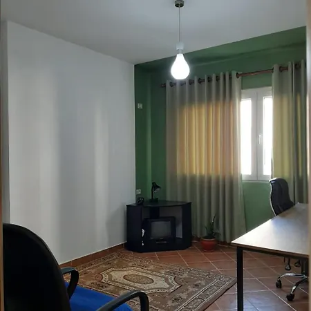 2 Bedr דירה טיראנה