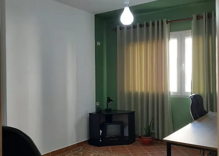 2 Bedr Apartament Tirana